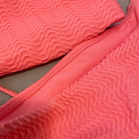 NWT Monday Swimwear azalea pink bikini - Picture 10 of 10